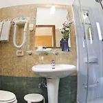 Verdi 3* פיוג'י