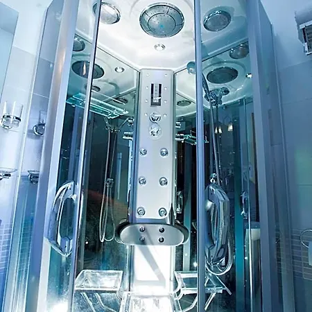 Verdi Hotel 3*
