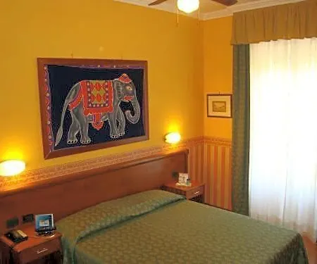 Verdi Hotel 3*